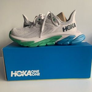 HOKA Women’s Clifton Edge Size 5
